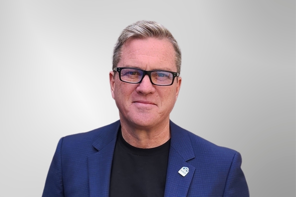 Garry Lewis