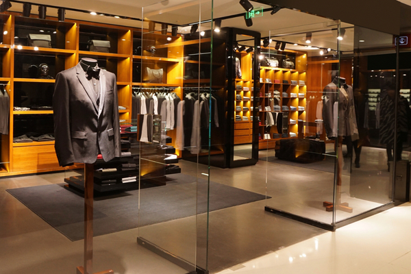 A5060 Antenna In Retail (2)